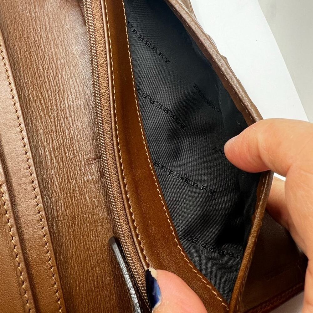 GUC Burberry Brown Nova Check Long Wallet - Picture 9 of 10